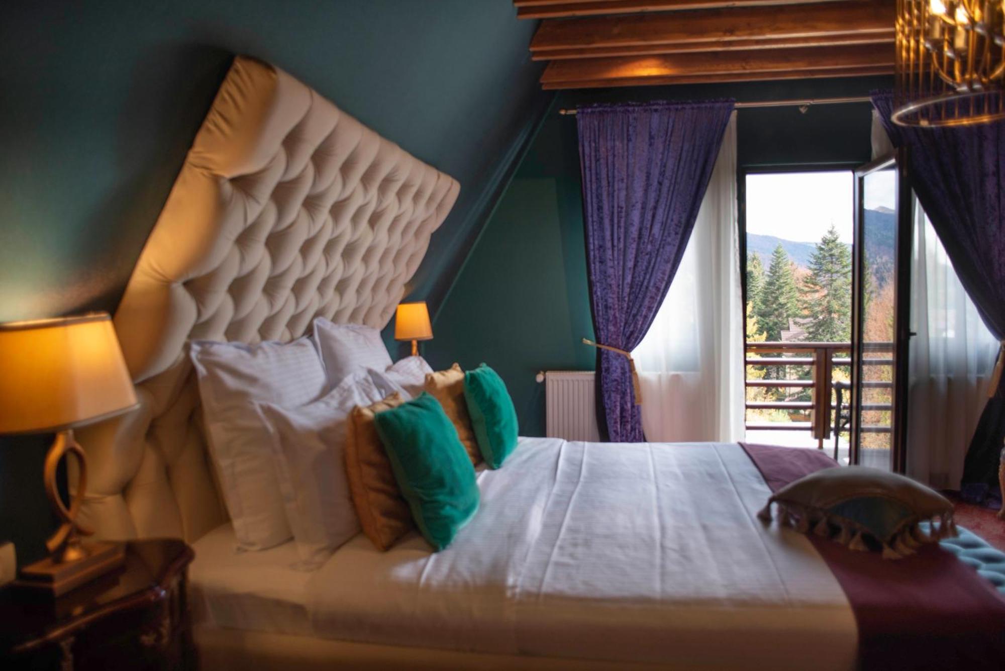 Paj Hotelul Retreat & Spa Sinaia Exterior photo
